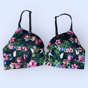 Victoria’s Secret No Wire Padded Bra 34C